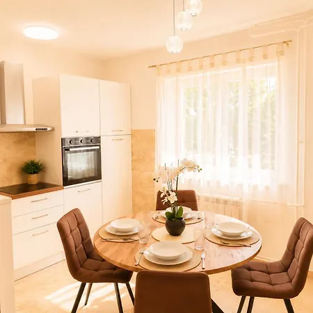 Apartmán Aura House Free Parking For 6 Cars Rovinj